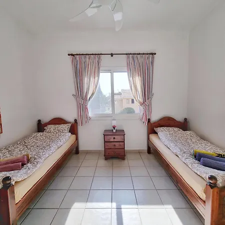 Css Cheerful Smart Superior 2bd Townhouse Limnaria Gardens Holiday home