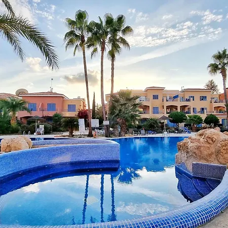 Css Cheerful Smart Superior 2bd Townhouse Limnaria Gardens Nyaraló *